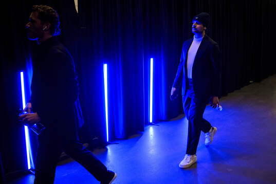 Auston Matthews of USA arrives to the arena for the Four