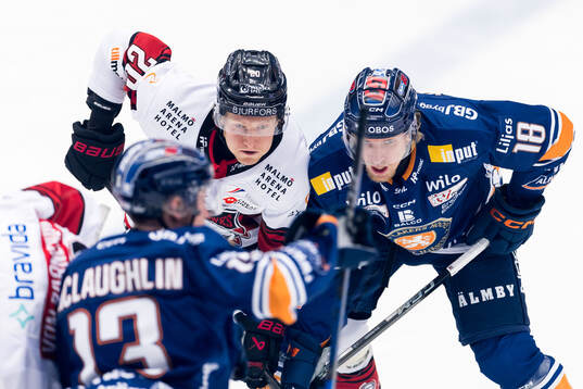 Malmö Redhawks Thomas Berg Paulsen och Växjös Marcus
