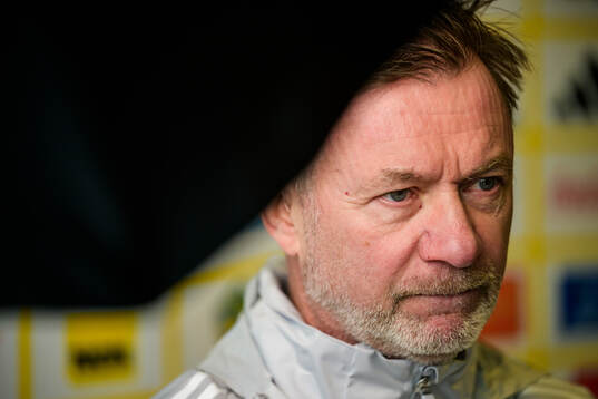 Head coach Peter Gerhardsson of the women's national
