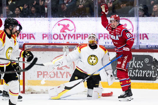 Timrås Timrås Oliver Kapanen jublar