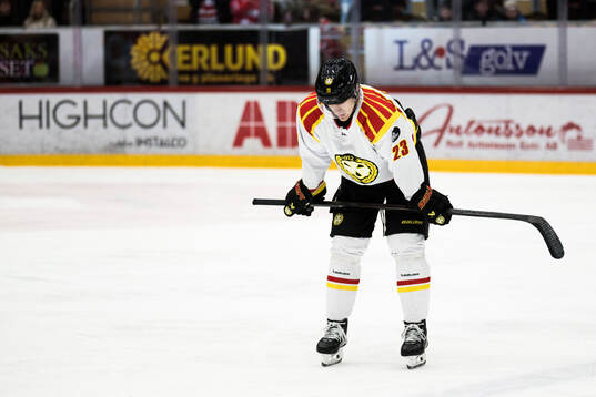 Brynäs Oskar Lindblom deppar