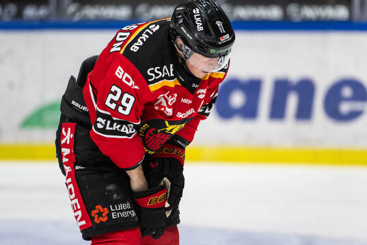 Luleås Erik Gustafsson har ont