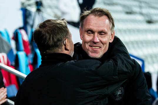 Head coach Peter Gerhardsson of Sweden and Head coach