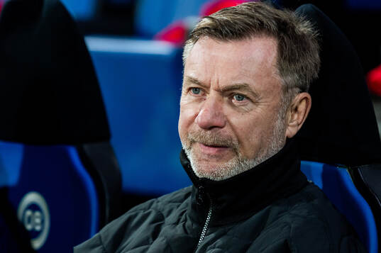 Head coach Peter Gerhardsson of Sweden