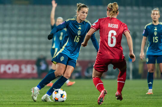 Filippa Angeldahl of Sweden and Josefine Hasbo of Denmark