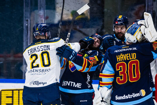 Södertäljes Marcus Eriksson och Djurgårdens Albin Grewe