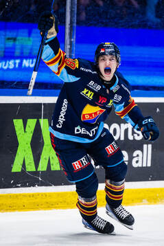 Djurgårdens Victor Eklund jublar