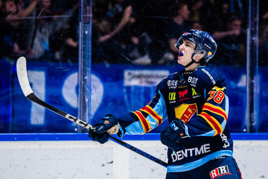 Djurgårdens Victor Eklund jublar
