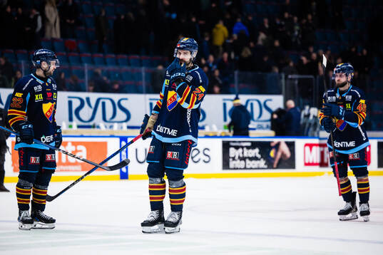 Djurgårdens Ludvig Rensfeldt och Albin Grewe deppar