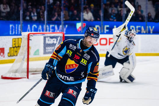 Djurgårdens Linus Klasen deppar