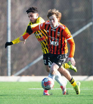 IFK Hässleholms Zeidan Sala och Kristianstads Sam Hegdal i