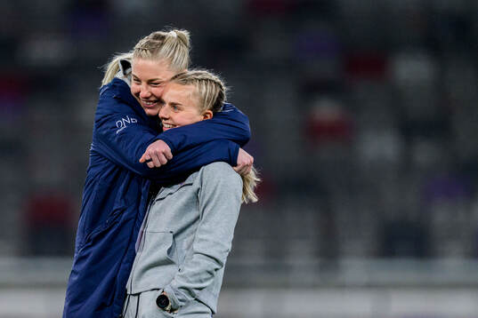 Sophie Haug and Emilie Woldvik of Norway