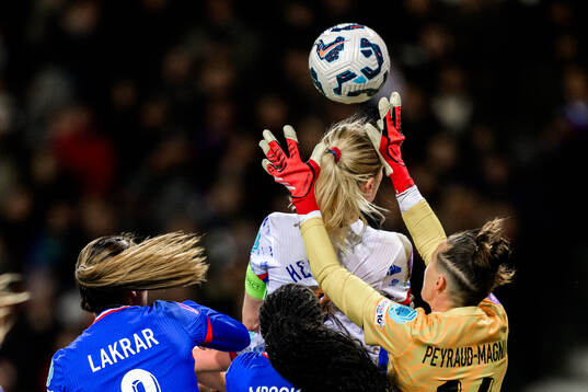 Ada Hegerberg of Norway and Pauline Peyraud-Magnin of France