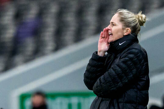 Head coach Gemma Grainger of Norway