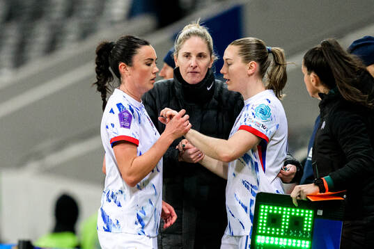 Ingrid Syrstad Engen, Head coach Gemma Grainger and