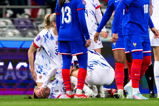Caroline Graham Hansen of Norway in pain