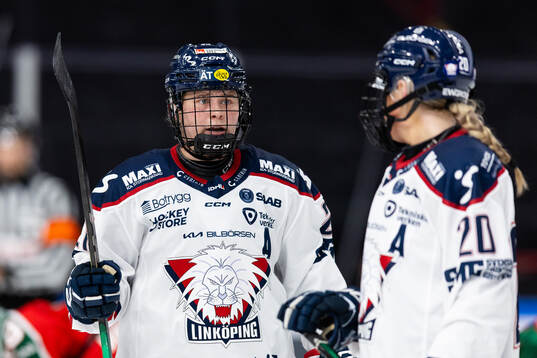Linköpings Naomi Rogge och Lova Blom