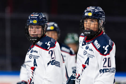 Linköpings Naomi Rogge och Lova Blom
