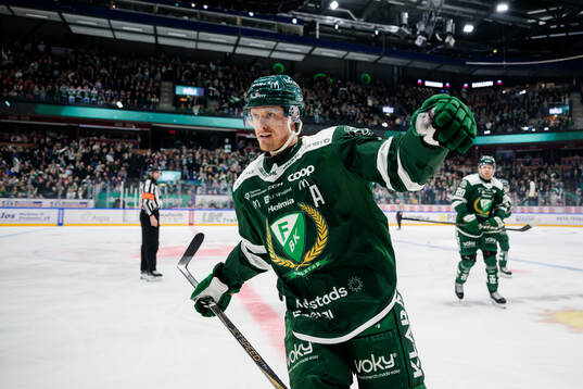 Färjestads Magnus Nygren jublar