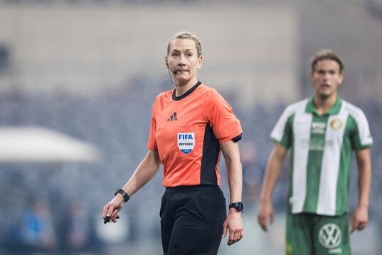 Domare Tess Olofsson