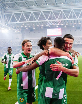 Hammarbys Paulos Abraham jublar med Markus Karlsson,