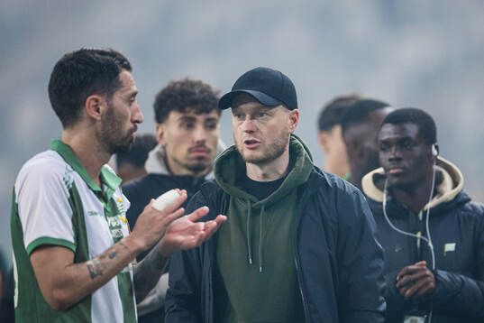 Hammarbys Nahir Besara och tränare Kim Hellberg