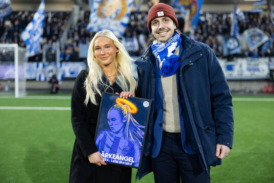IFK Göteborgs Leia Molund tilldelas priset Årets