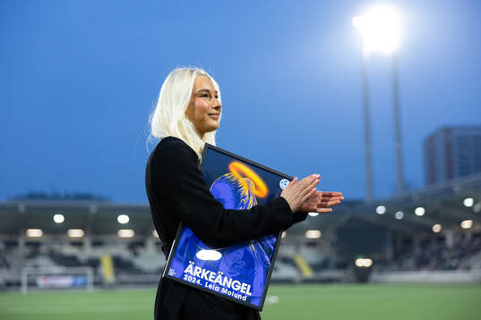 IFK Göteborgs Leia Molund tilldelas priset Årets