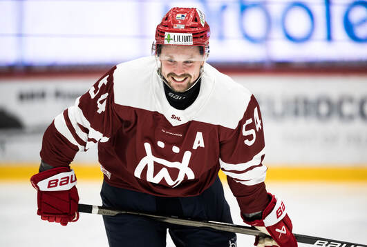 Timrås Jonathan Dahlén