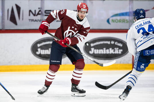 Timrås Filip Hållander