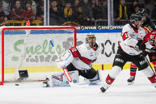 Malmö Redhawks målvakt Daniel Marmenlind släpper in 1-1