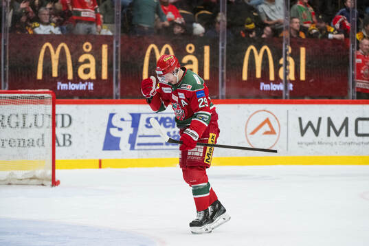 Modos Mikkel Aagaard  jublar