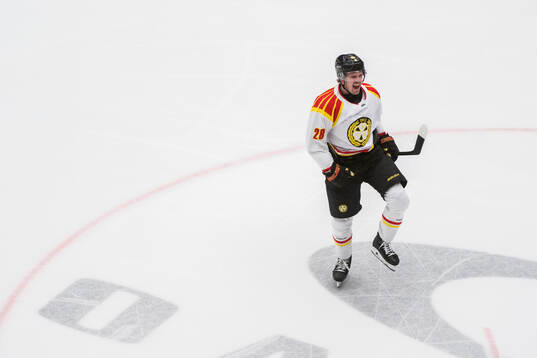 Brynäs Johannes Kinnvall jublar