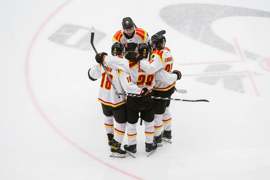 Brynäs Johannes Kinnvall jublar