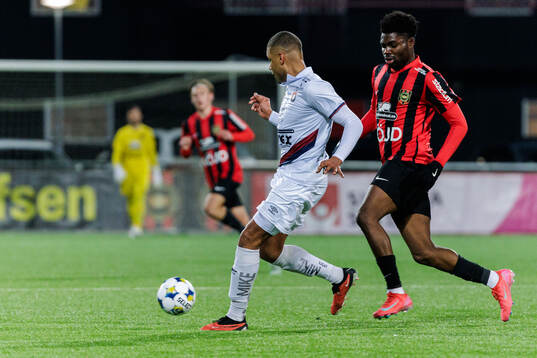 Örgrytes Mikael Dyrestam och Brommapojkarnas Ezekiel