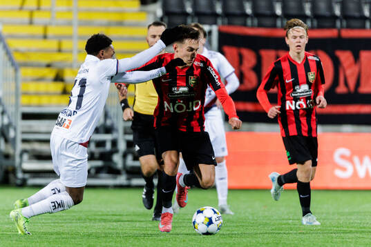 Örgrytes Aydarus Abukar och Brommapojkarnas Anton Kurochkin