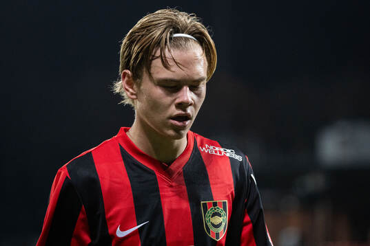 Brommapojkarnas Charlie Nildén deppar