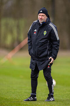 Head coach Peter Gerhardsson of the Swedish women's