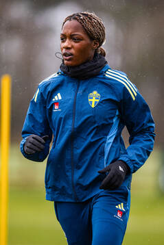 Evelyn Ijeh of the Swedish women's national football team