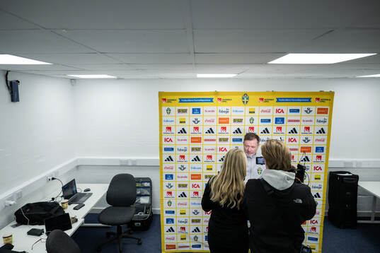 Head coach Peter Gerhardsson of the Swedish women's