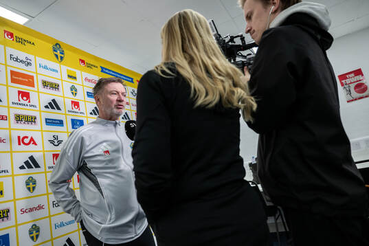 Head coach Peter Gerhardsson of the Swedish women's