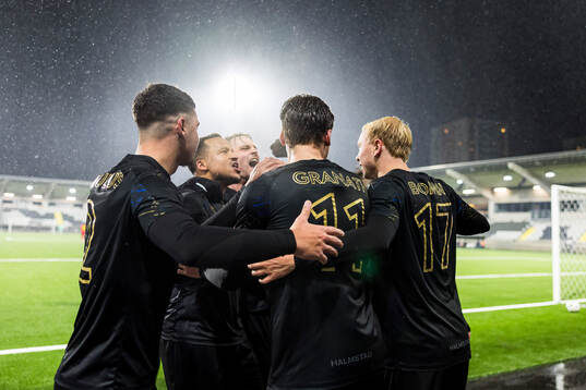 Halmstads Marcus Olsson jublar
