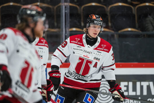Örebros Christopher Mastomäki innan ishockeymatchen i SHL