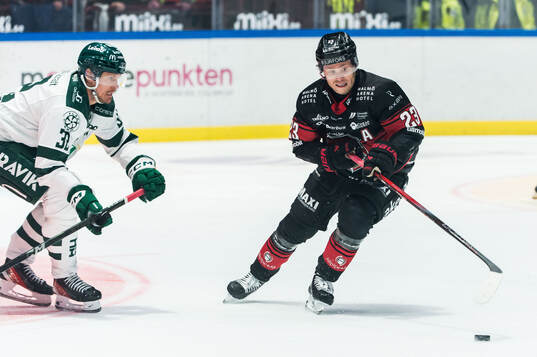Färjestads Magnus Nygren och Malmö Redhawks Christoffer