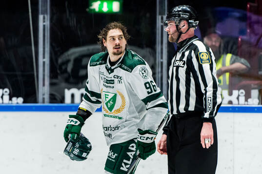 Färjestads David Tomasek