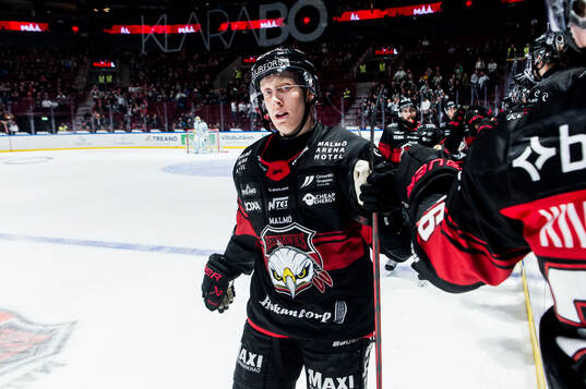 Malmö Redhawks Lassi Thomson jublar