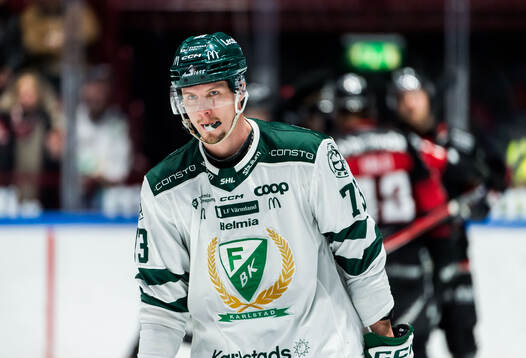 Färjestads Adam Ollas Mattsson deppar