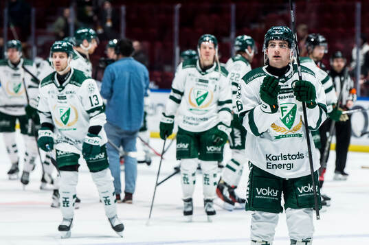 Färjestads spelare jublar