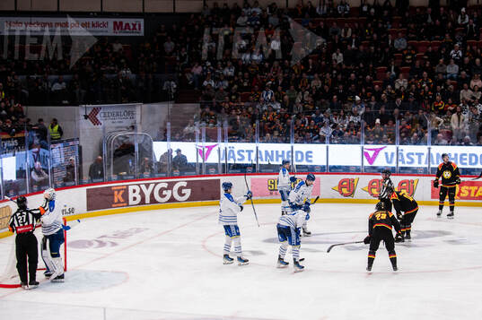 Tekning mellan Leksands Marek Hrivik och Brynäs Johan