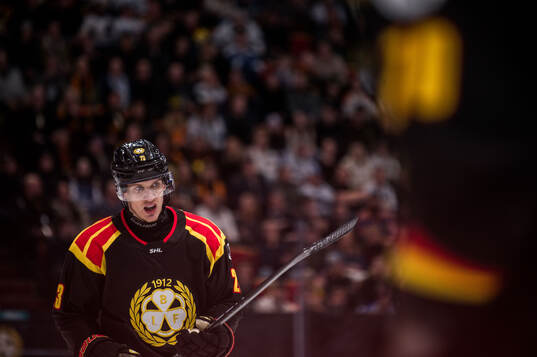 Brynäs Oskar Lindblom deppar